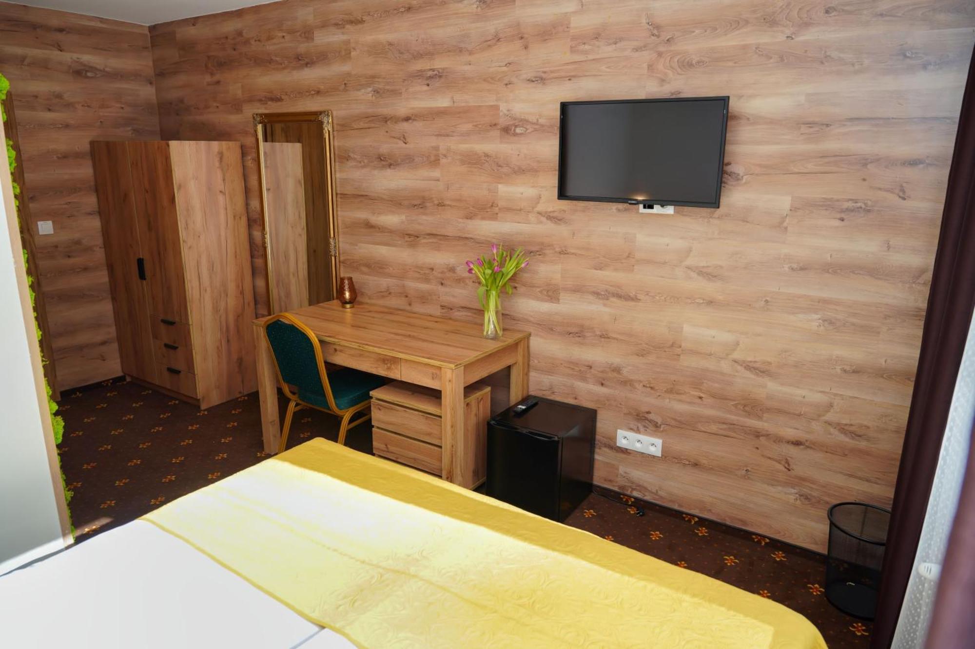 Hotel Raj Dedinky Zewnętrze zdjęcie