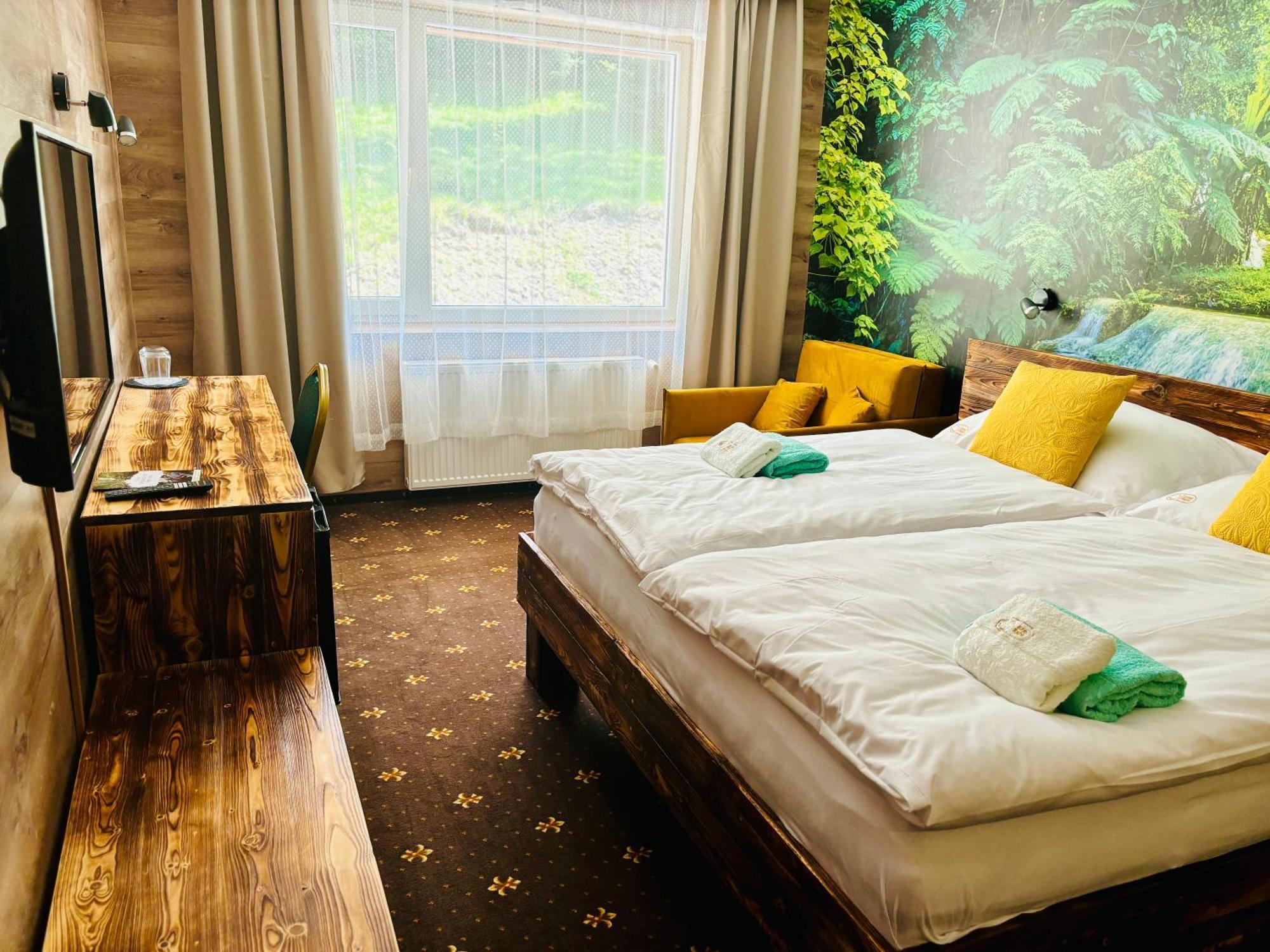 Hotel Raj Dedinky Zewnętrze zdjęcie